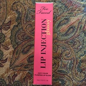 Too Faced Lip Injection